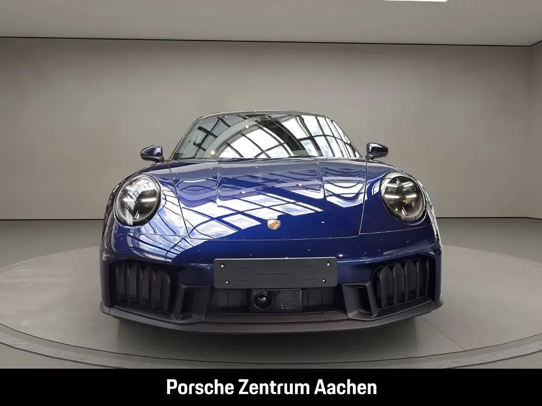 Porsche 992 - Thumbnail 4