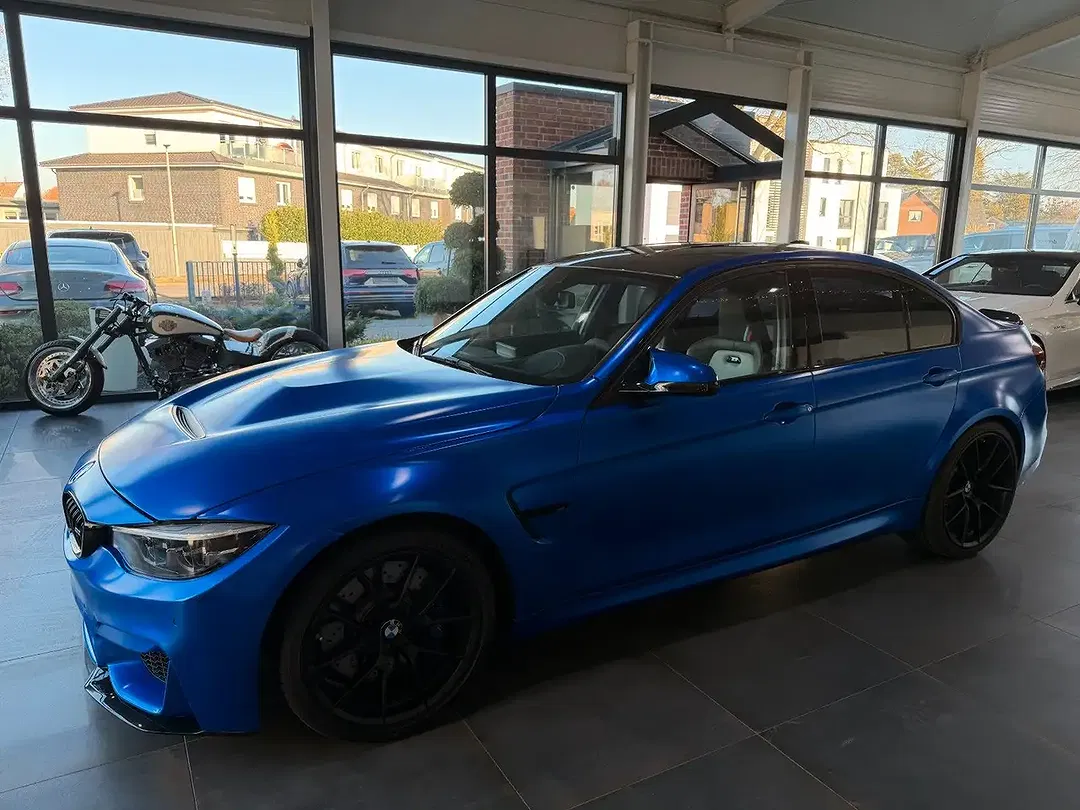 BMW M3 - Thumbnail 17