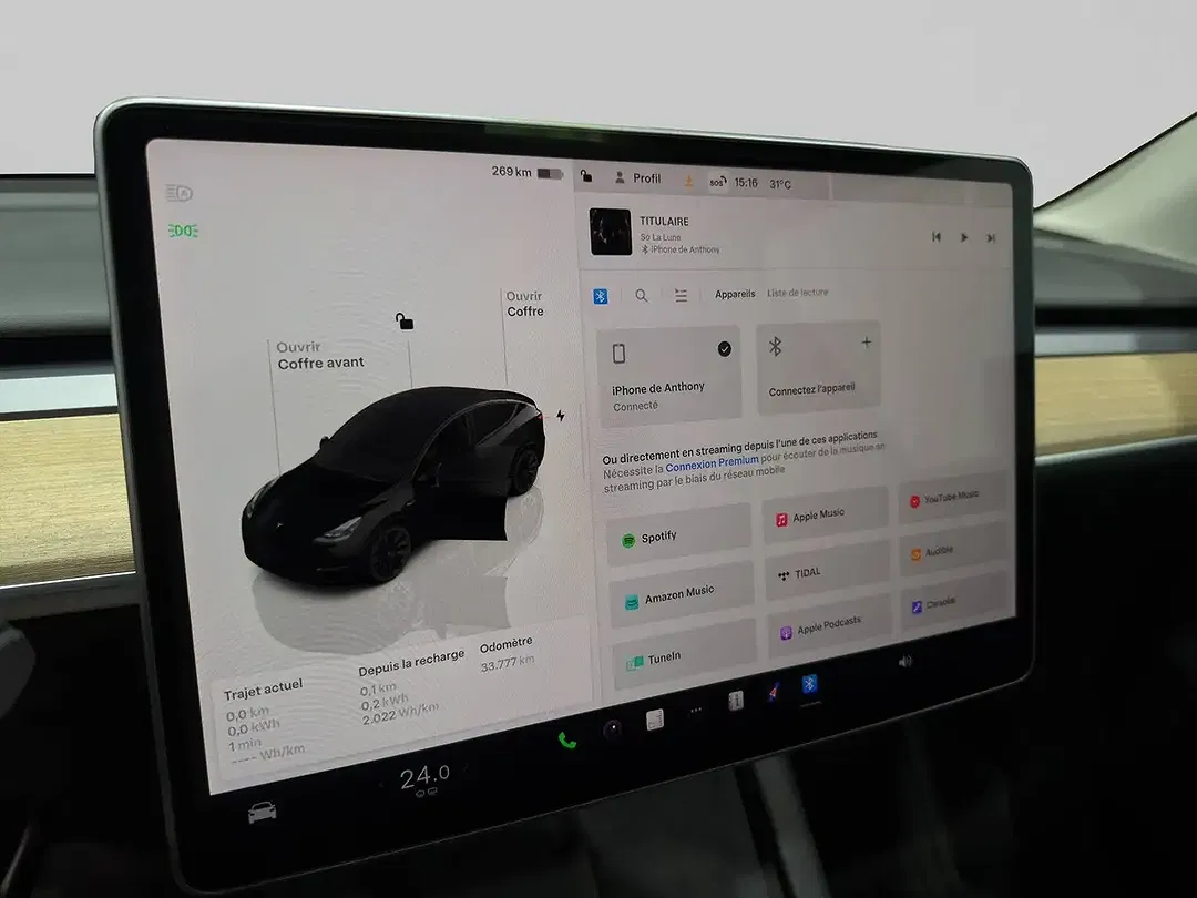 Tesla Model Y - Thumbnail 18