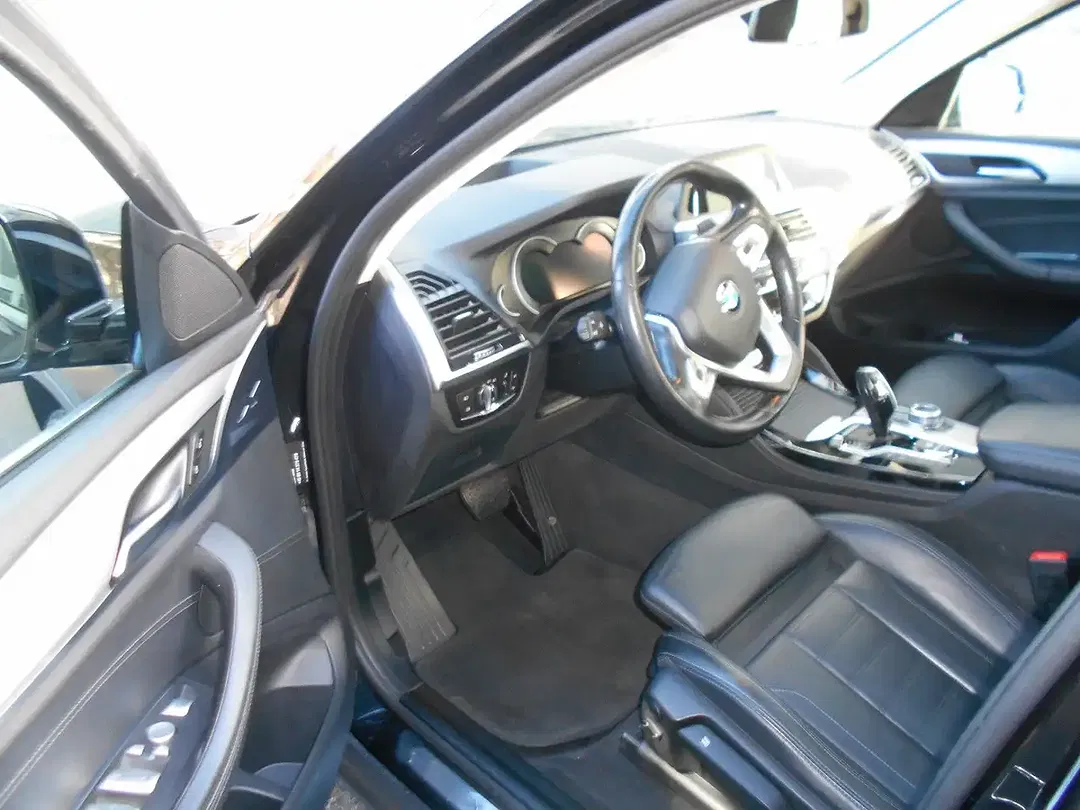 BMW X4 - Thumbnail 7