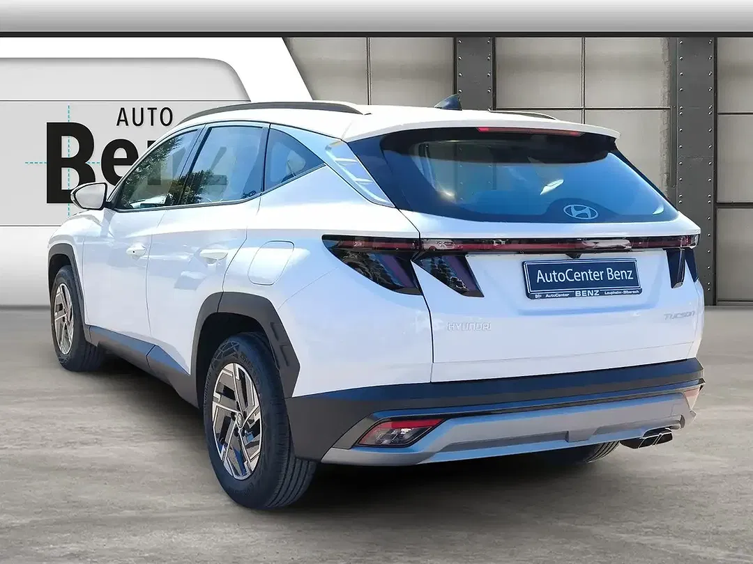 Hyundai TUCSON - Thumbnail 3