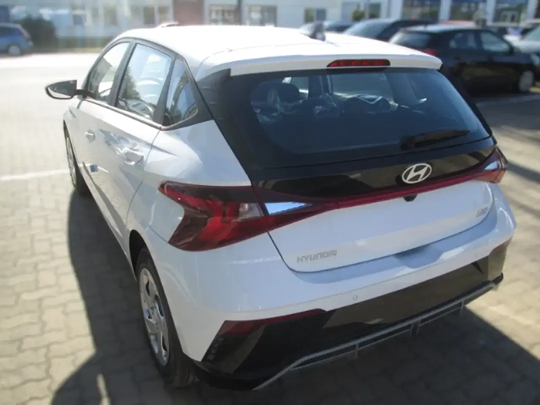 Hyundai i20 - Thumbnail 4
