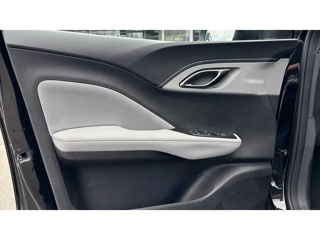 BYD Dolphin - Thumbnail 14