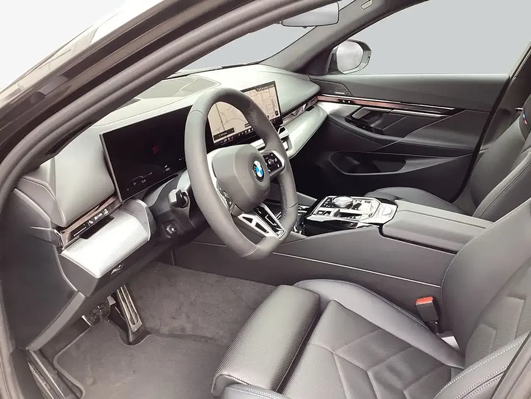 BMW 520 - Thumbnail 11