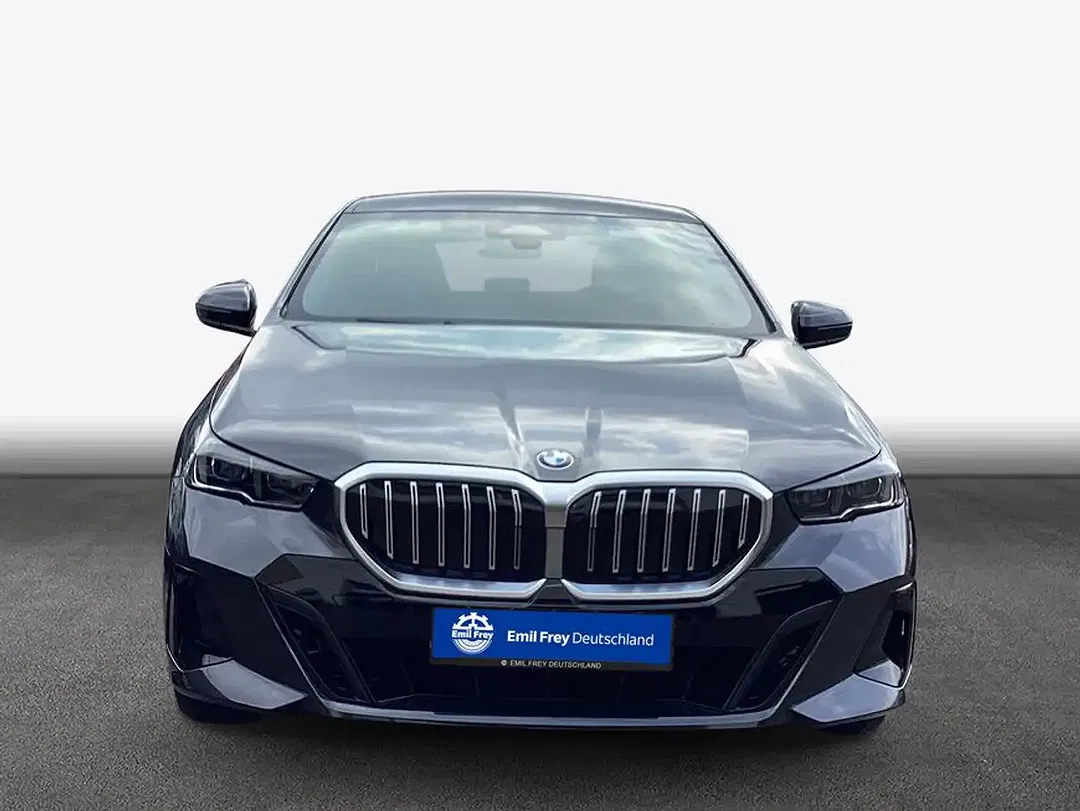 BMW 520 - Thumbnail 4