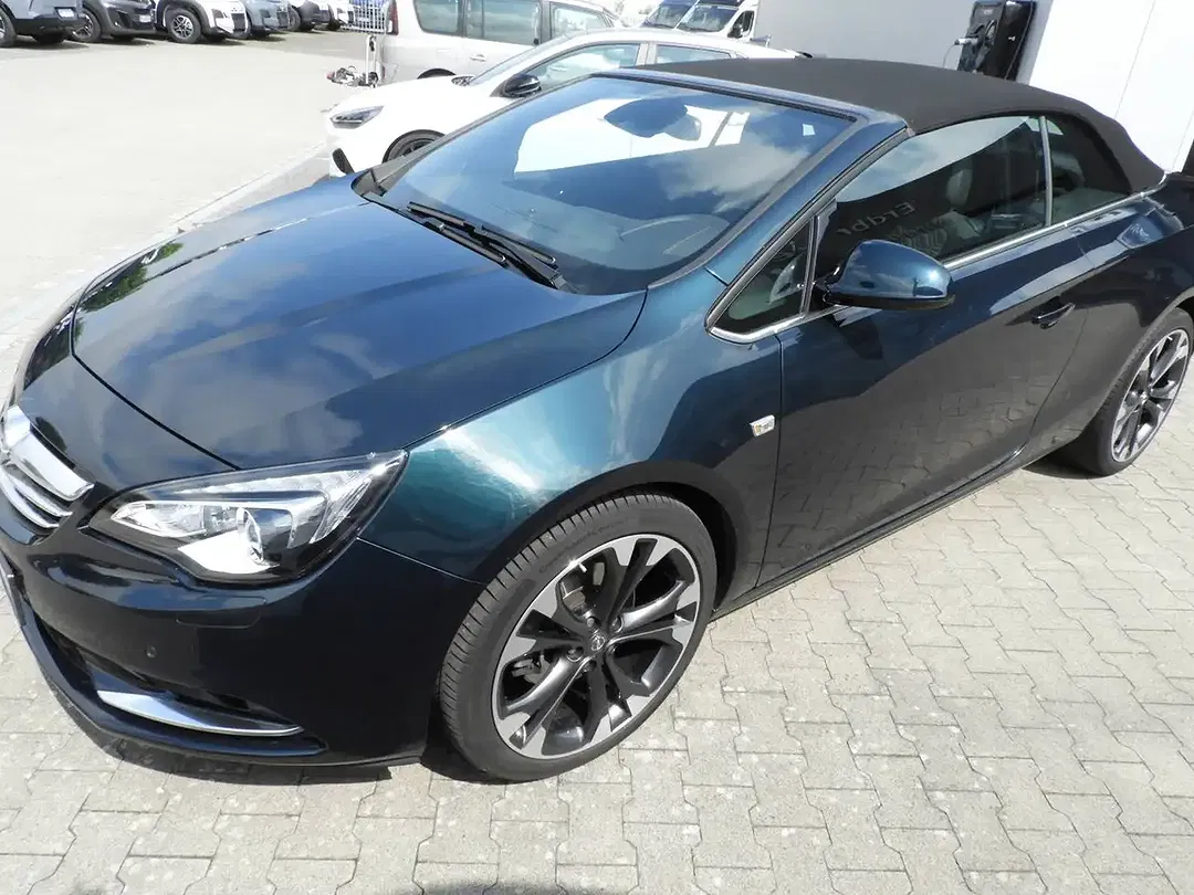 Opel Cascada - Thumbnail 2