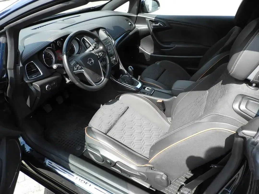 Opel Cascada - Thumbnail 4