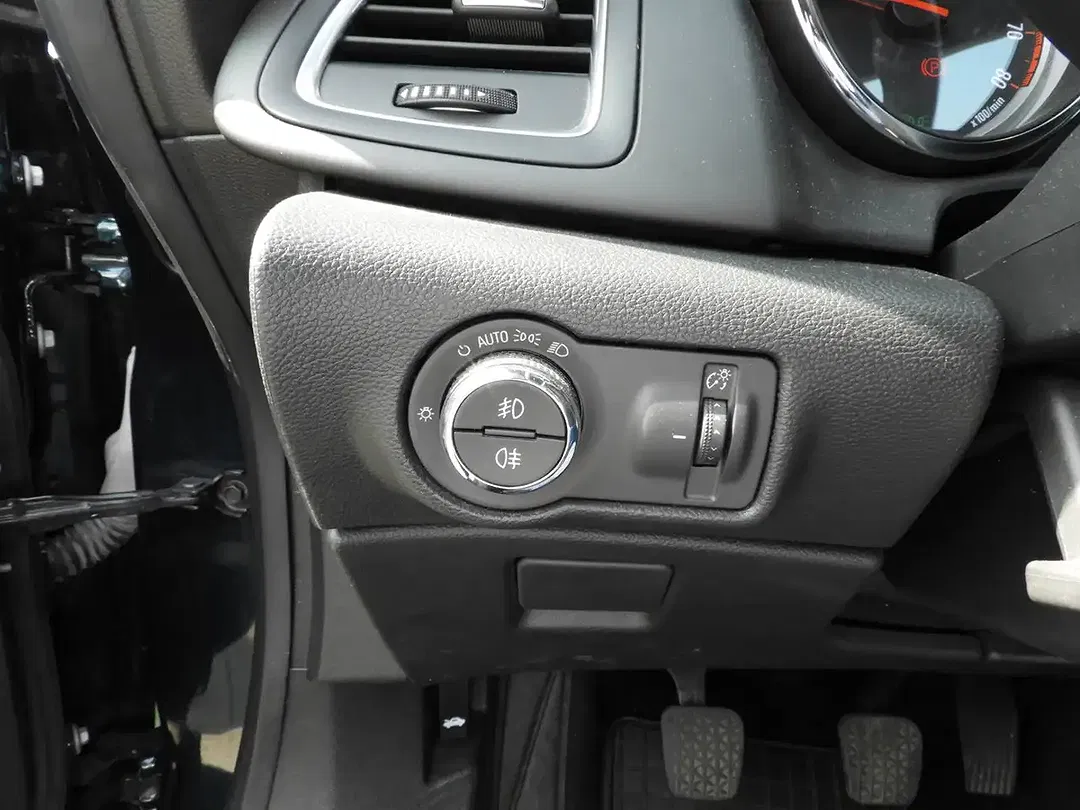 Opel Cascada - Thumbnail 8