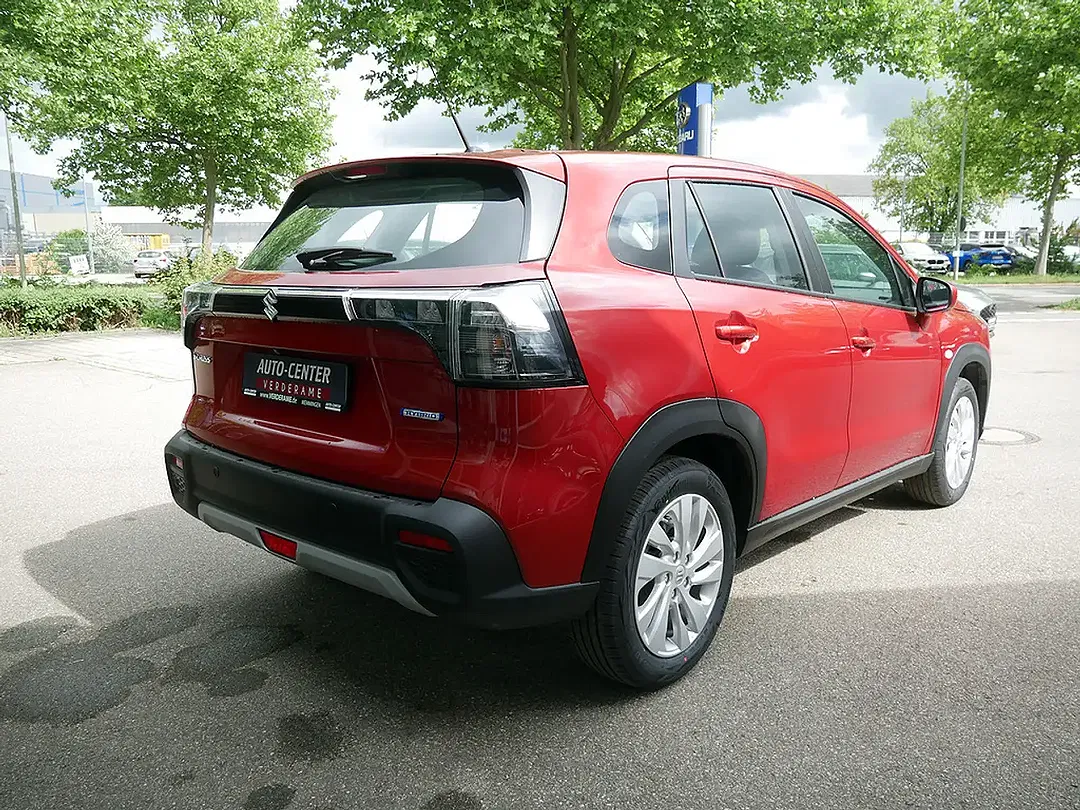 Suzuki S-Cross - Thumbnail 5