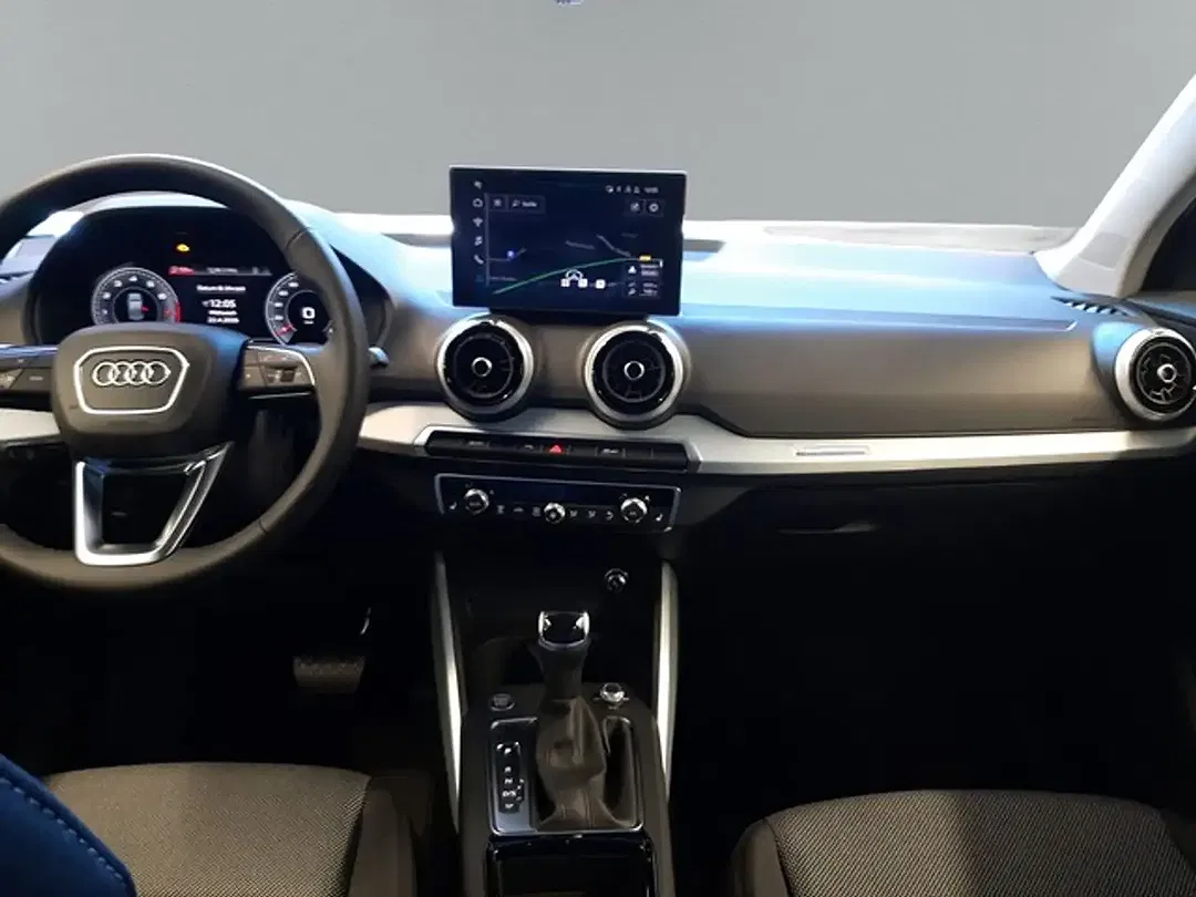 Audi Q2 - Thumbnail 9