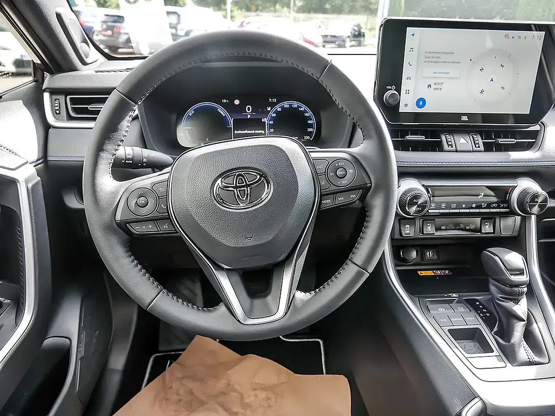 Toyota RAV 4 - Thumbnail 12