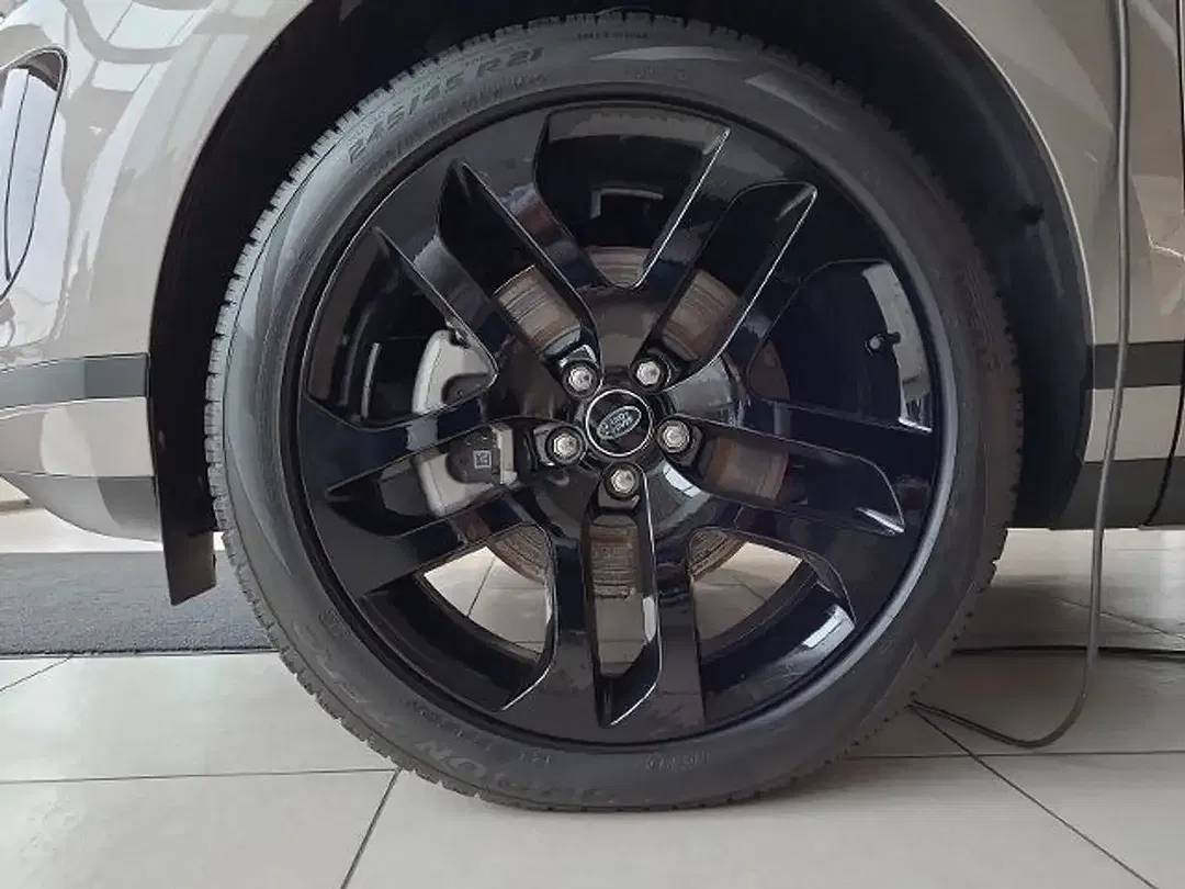 Land Rover Range Rover Evoque - Thumbnail 11