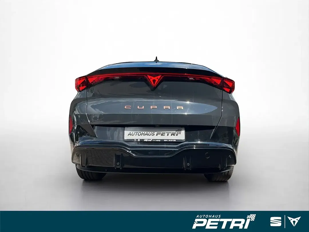 CUPRA Tavascan - Thumbnail 4