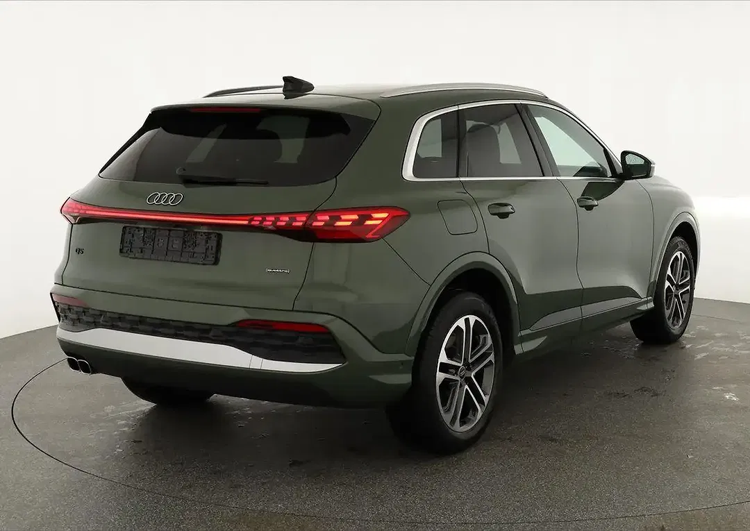 Audi Q5 - Thumbnail 3