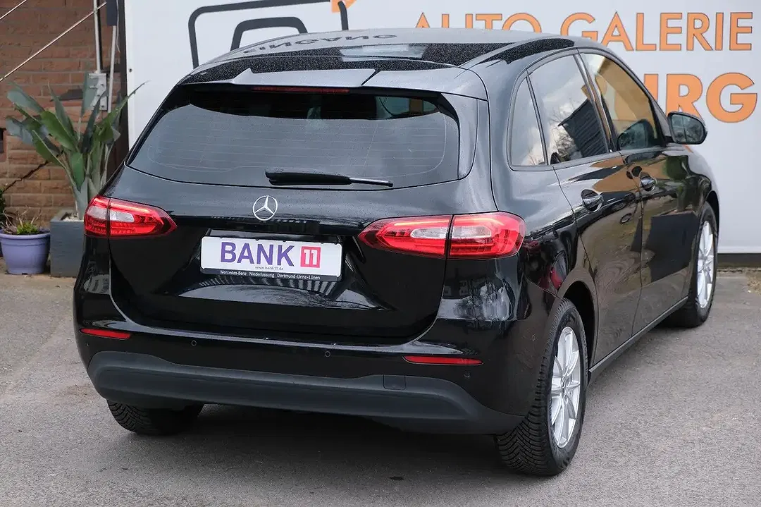 Mercedes-Benz B 200 - Thumbnail 8