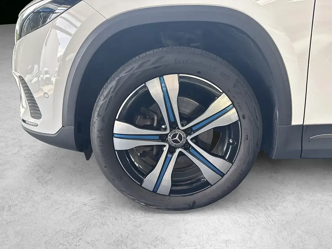 Mercedes-Benz EQA 250 - Thumbnail 3