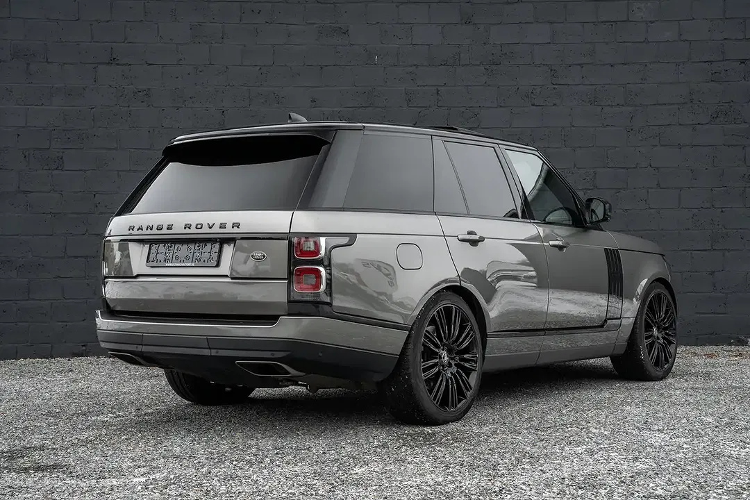 Land Rover Range Rover - Thumbnail 3