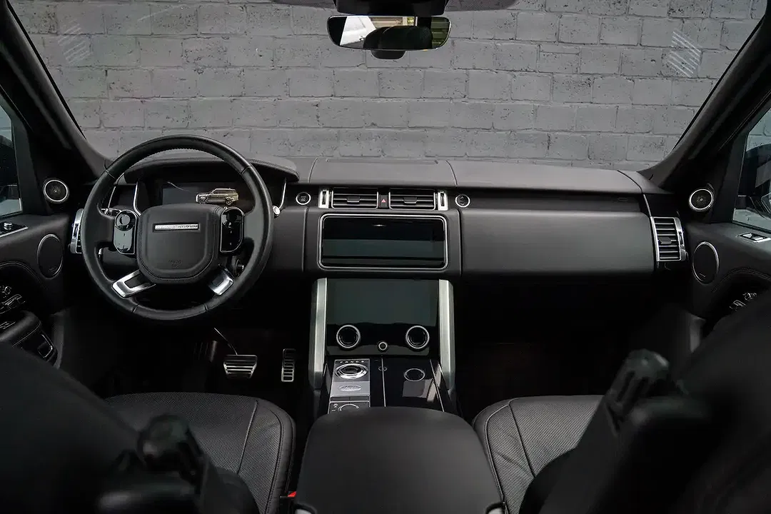 Land Rover Range Rover - Thumbnail 6