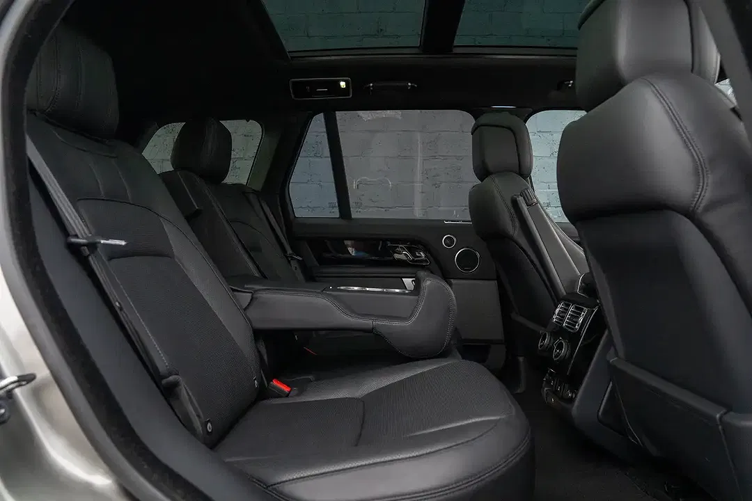 Land Rover Range Rover - Thumbnail 8