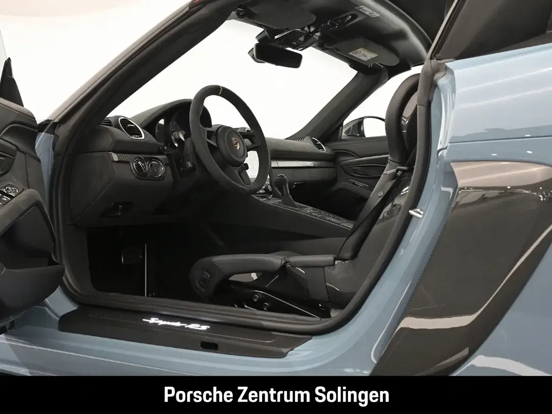 Porsche 718 Spyder - Thumbnail 14