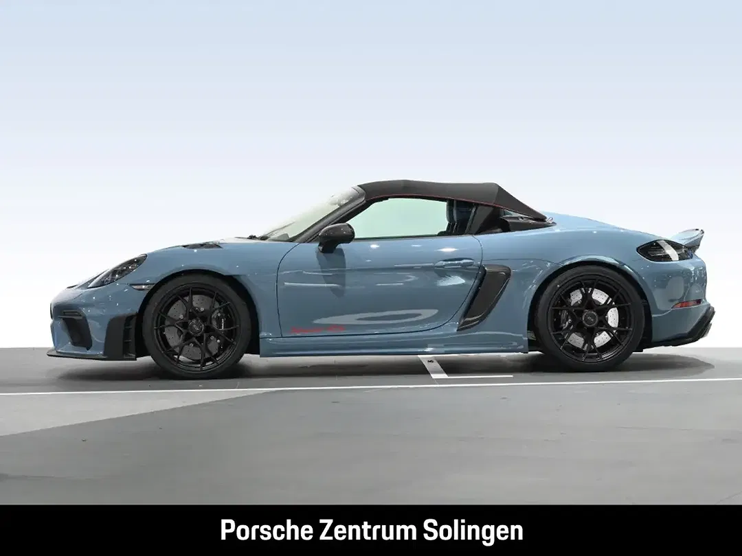 Porsche 718 Spyder - Thumbnail 2