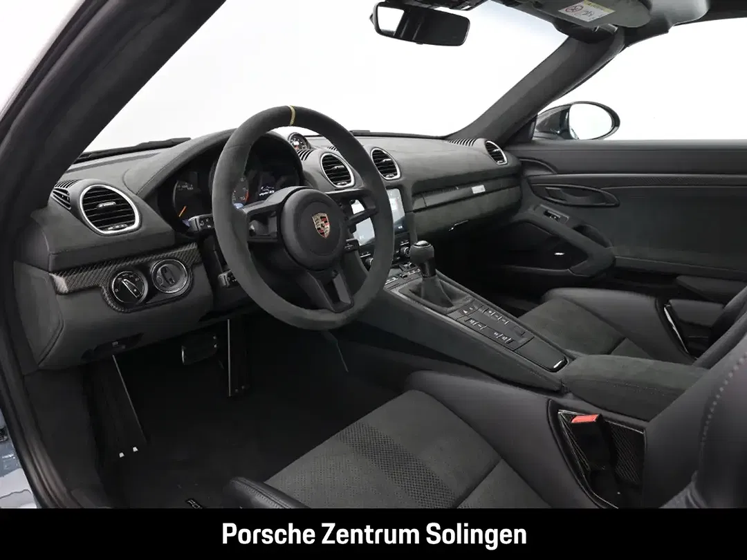 Porsche 718 Spyder - Thumbnail 8