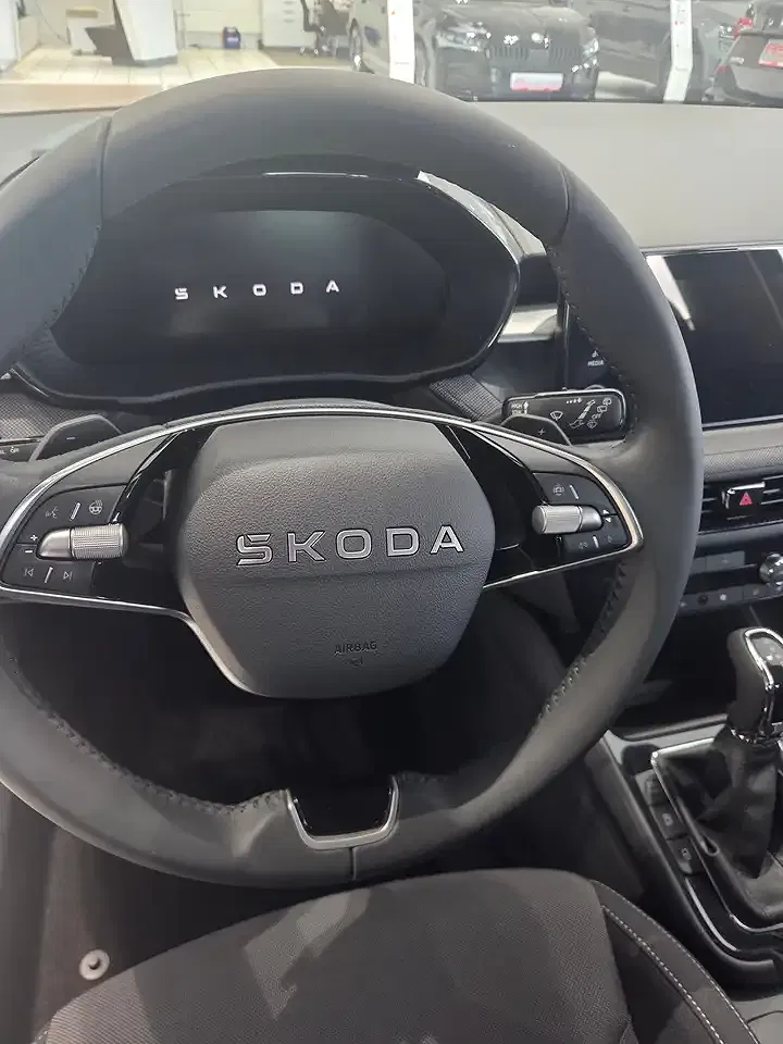 Skoda Fabia - Thumbnail 14
