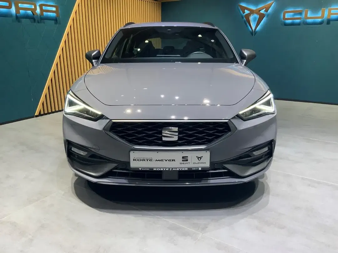 SEAT Leon - Thumbnail 2