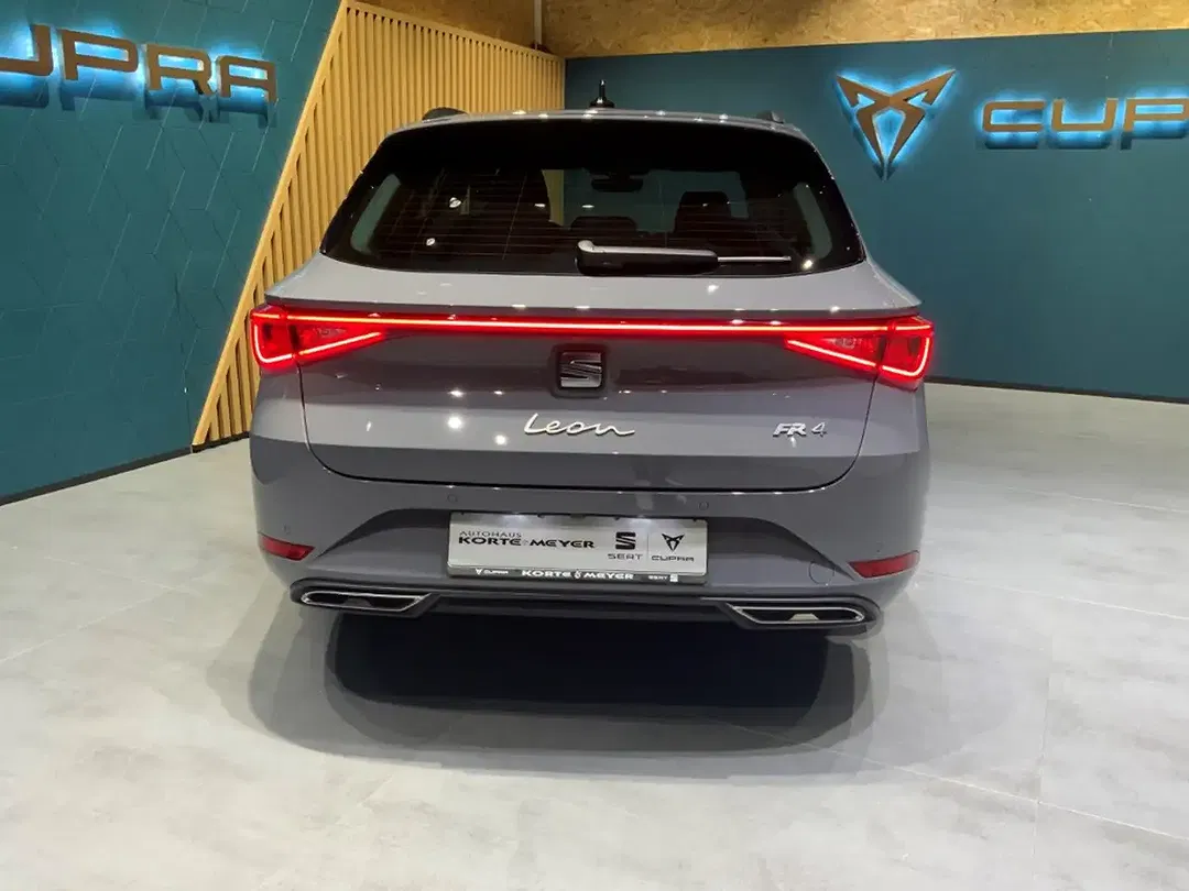 SEAT Leon - Thumbnail 6