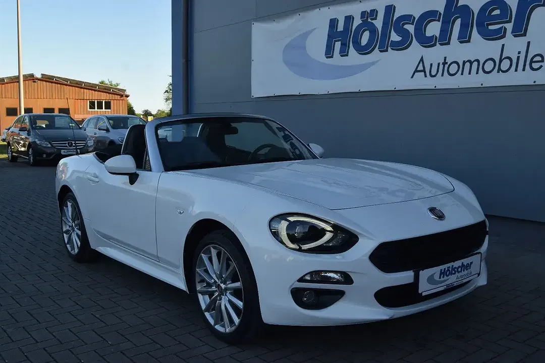 Fiat 124 Spider - Thumbnail 1