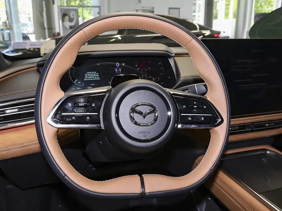 Mazda 6e - Thumbnail 15