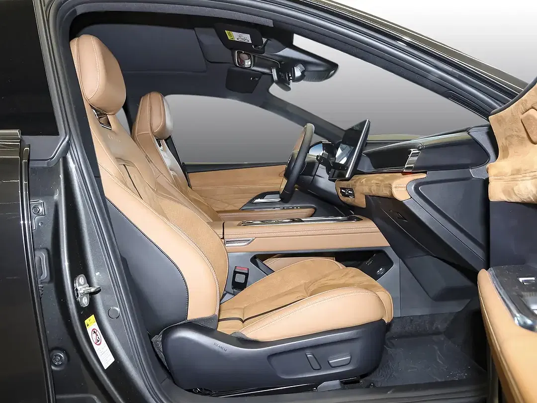Mazda 6e - Thumbnail 4