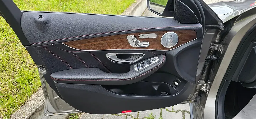 Mercedes-Benz C 43 AMG - Thumbnail 20