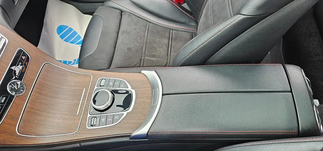 Mercedes-Benz C 43 AMG - Thumbnail 45