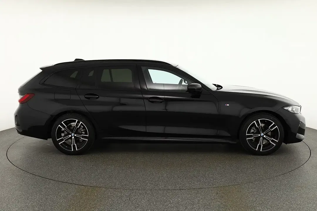 BMW 320 - Thumbnail 5
