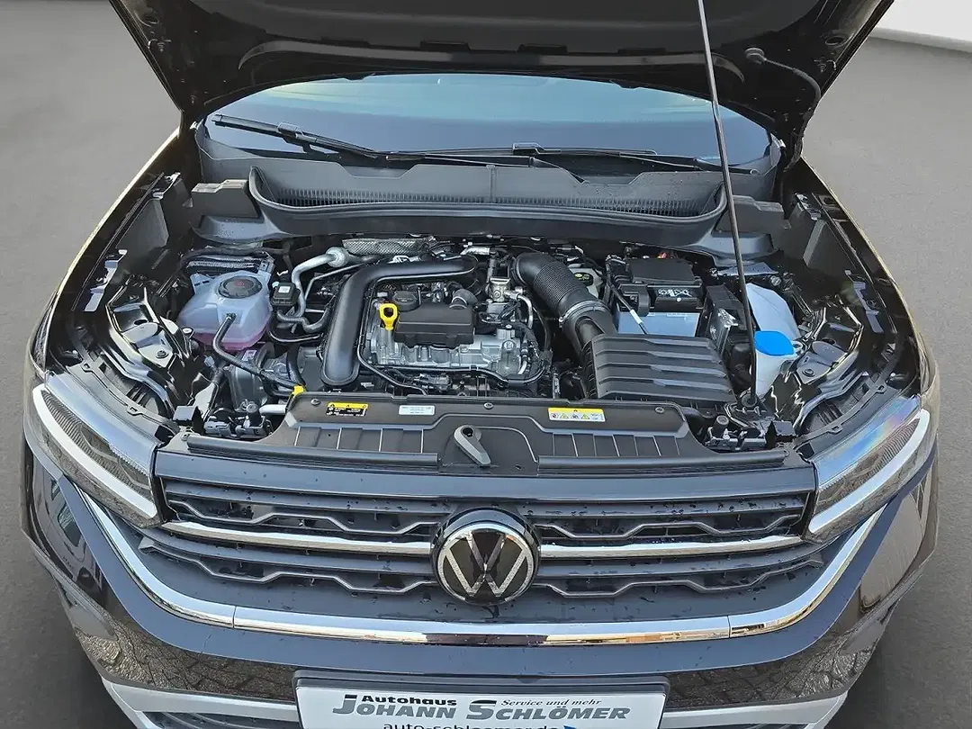 Volkswagen T-Cross - Thumbnail 12
