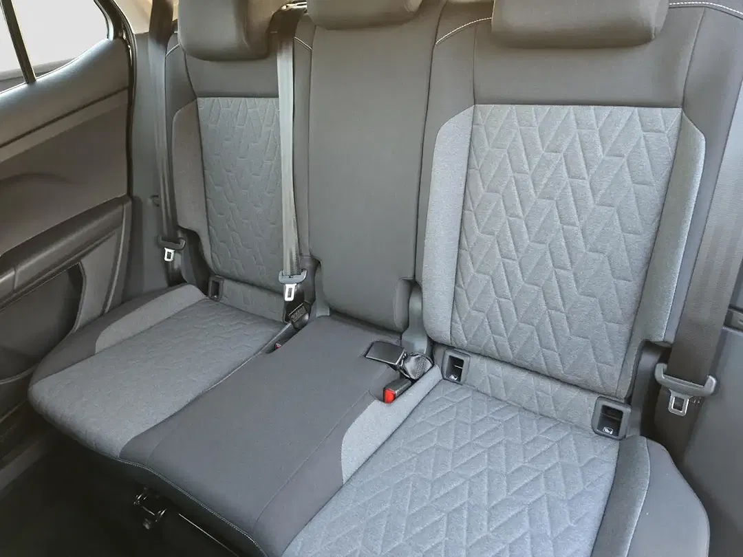 Volkswagen T-Cross - Thumbnail 9