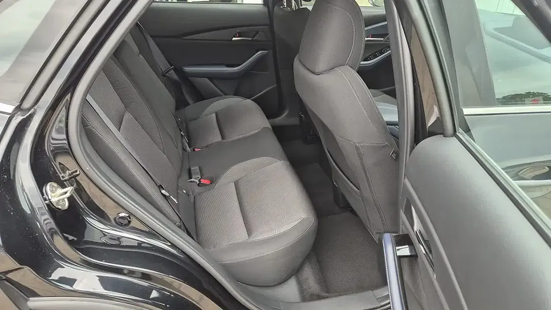 Mazda CX-30 - Thumbnail 5