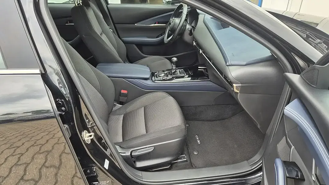 Mazda CX-30 - Thumbnail 6