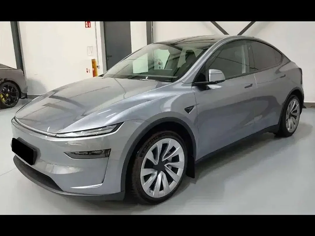 Tesla Model Y - Afbeelding 1