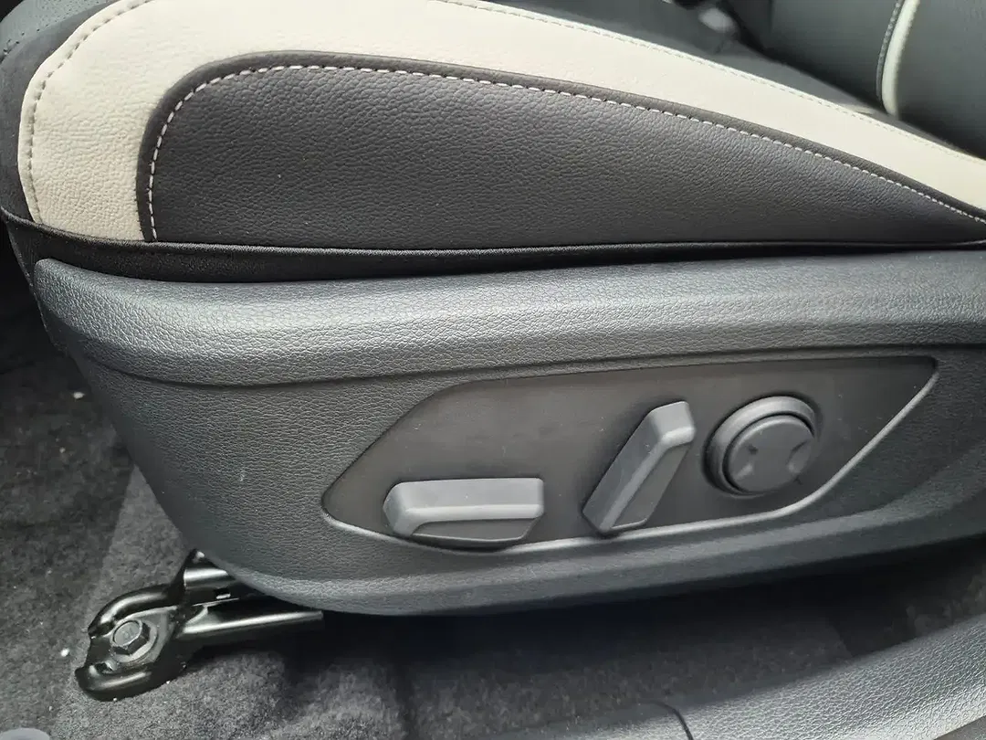 Kia Sportage - Thumbnail 14