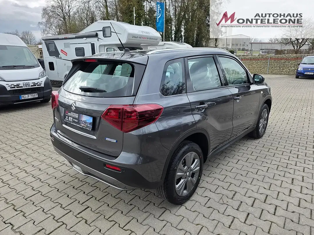 Suzuki Vitara - Thumbnail 5