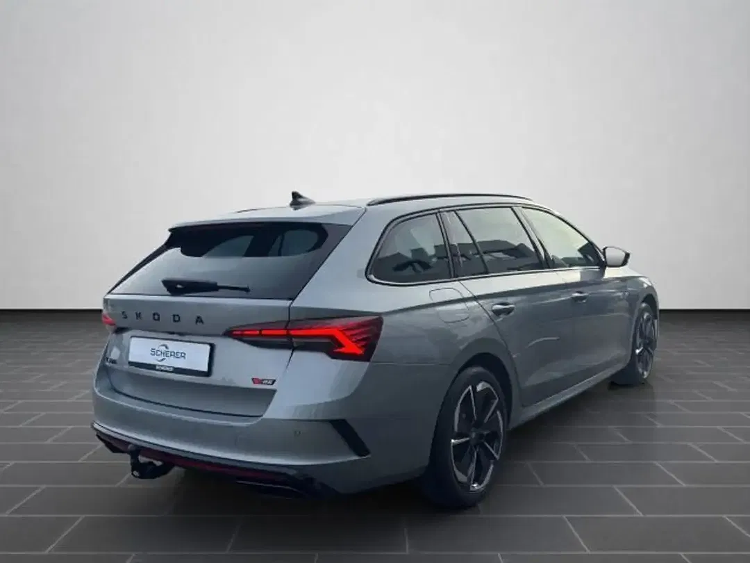 Skoda Octavia - Thumbnail 2