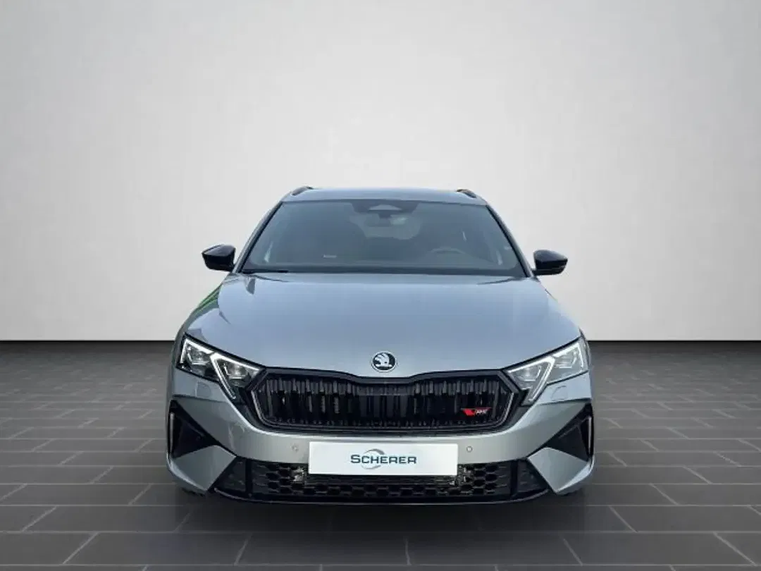 Skoda Octavia - Thumbnail 5