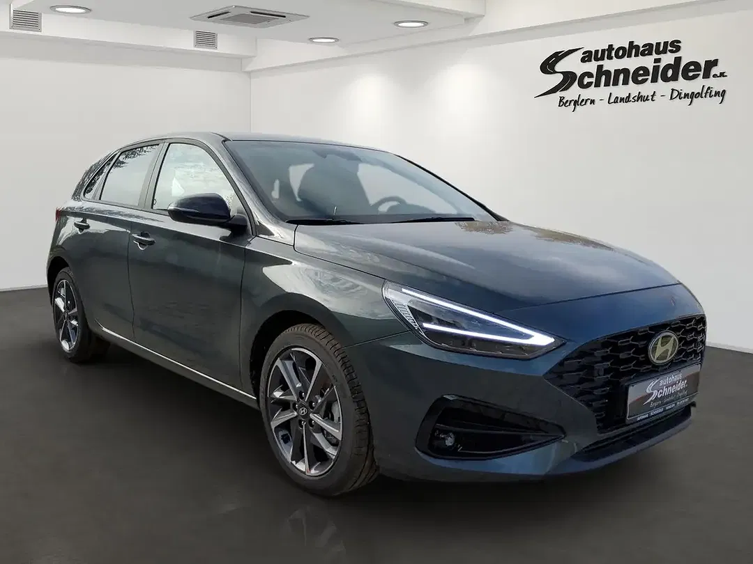 Hyundai i30 - Thumbnail 2