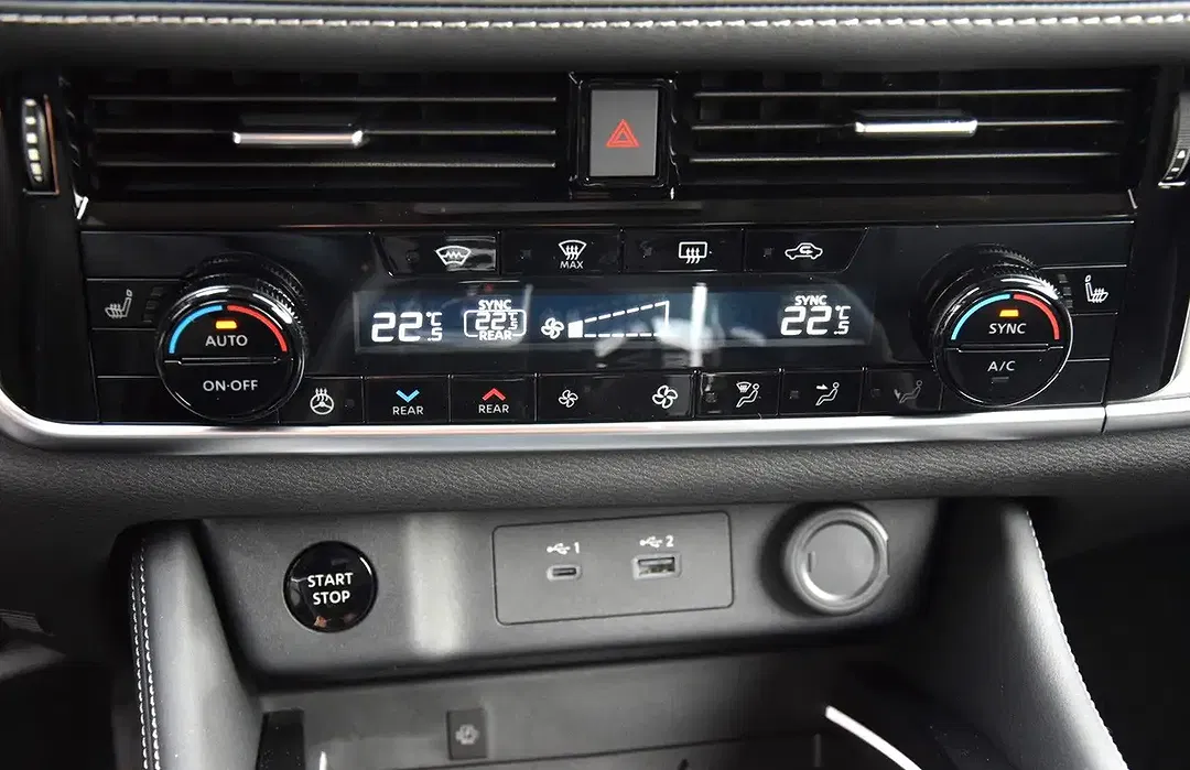 Nissan X-Trail - Thumbnail 13