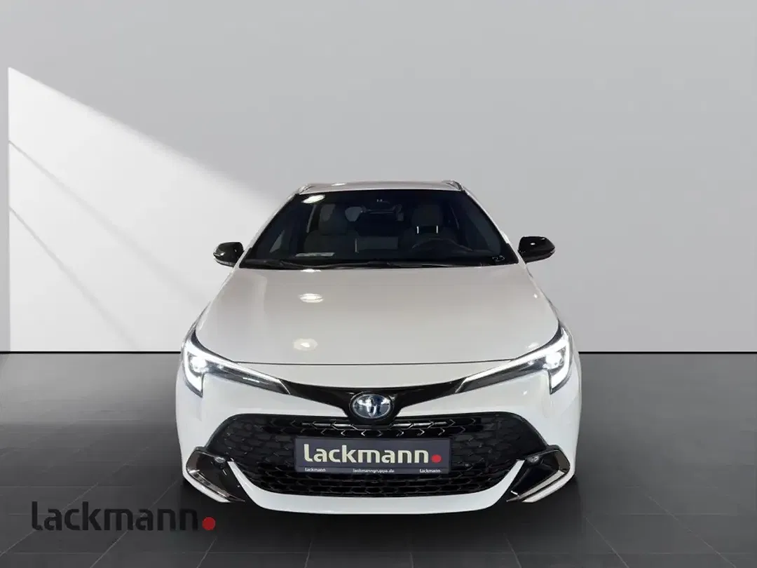 Toyota Corolla - Thumbnail 2