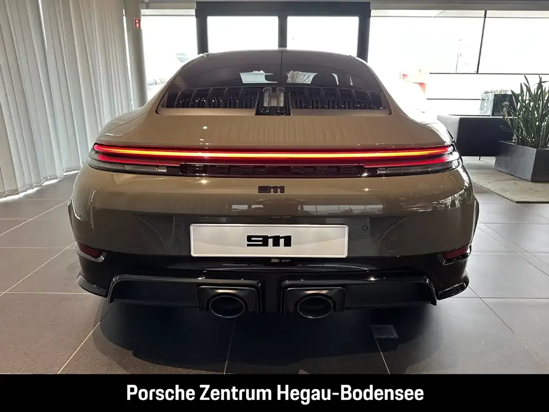 Porsche 992 - Thumbnail 13