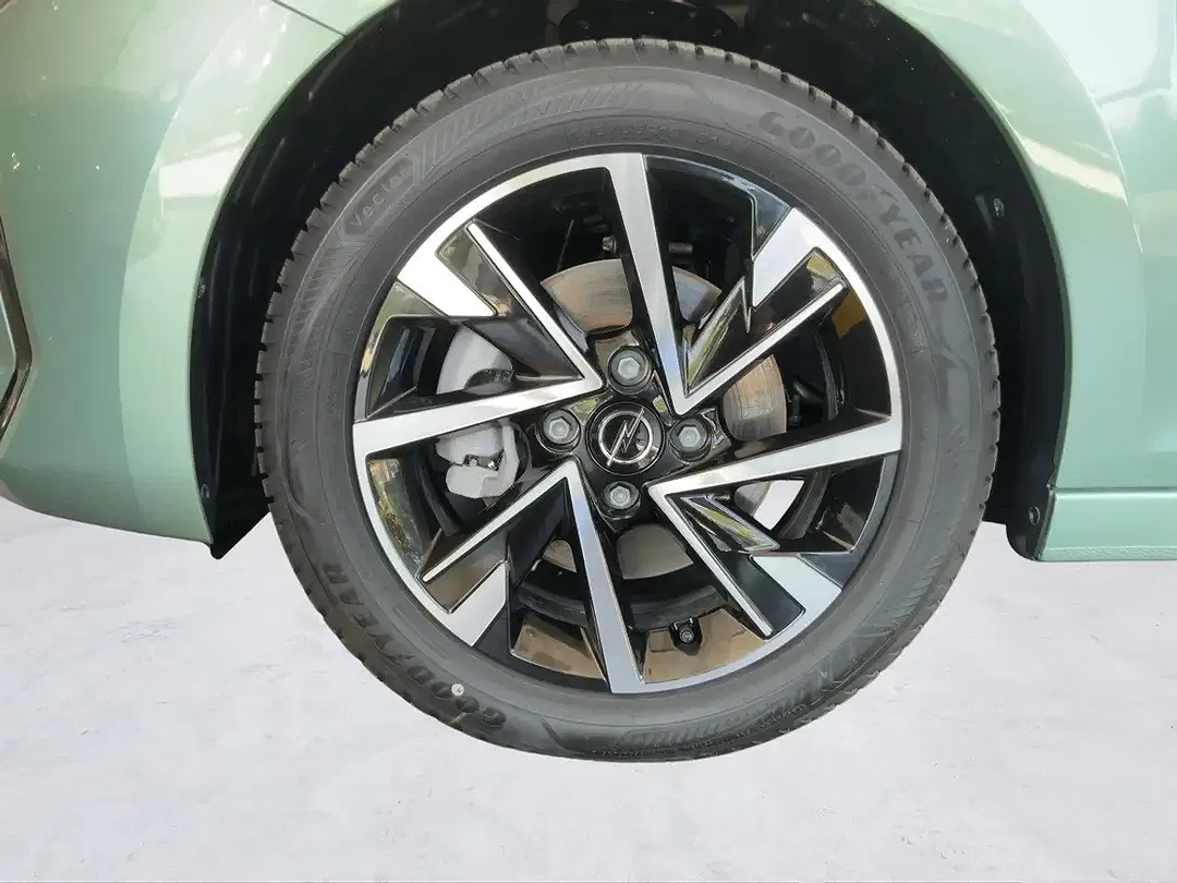 Opel Corsa - Thumbnail 11