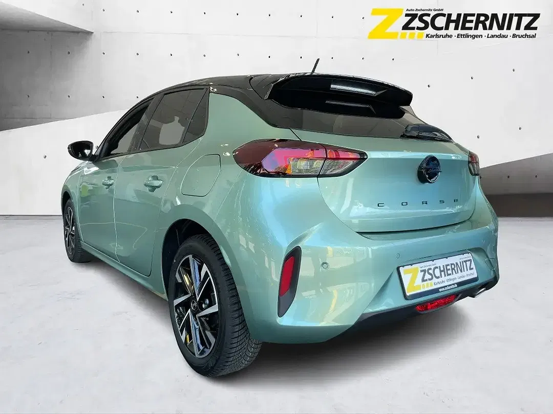 Opel Corsa - Thumbnail 2